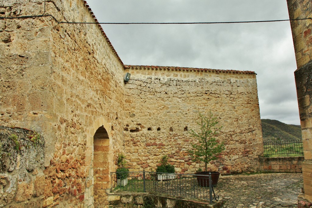 Foto: Vista del pueblo - Tubilla del Agua (Burgos), España