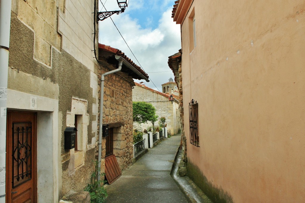 Foto: Vista del pueblo - Tubilla del Agua (Burgos), España