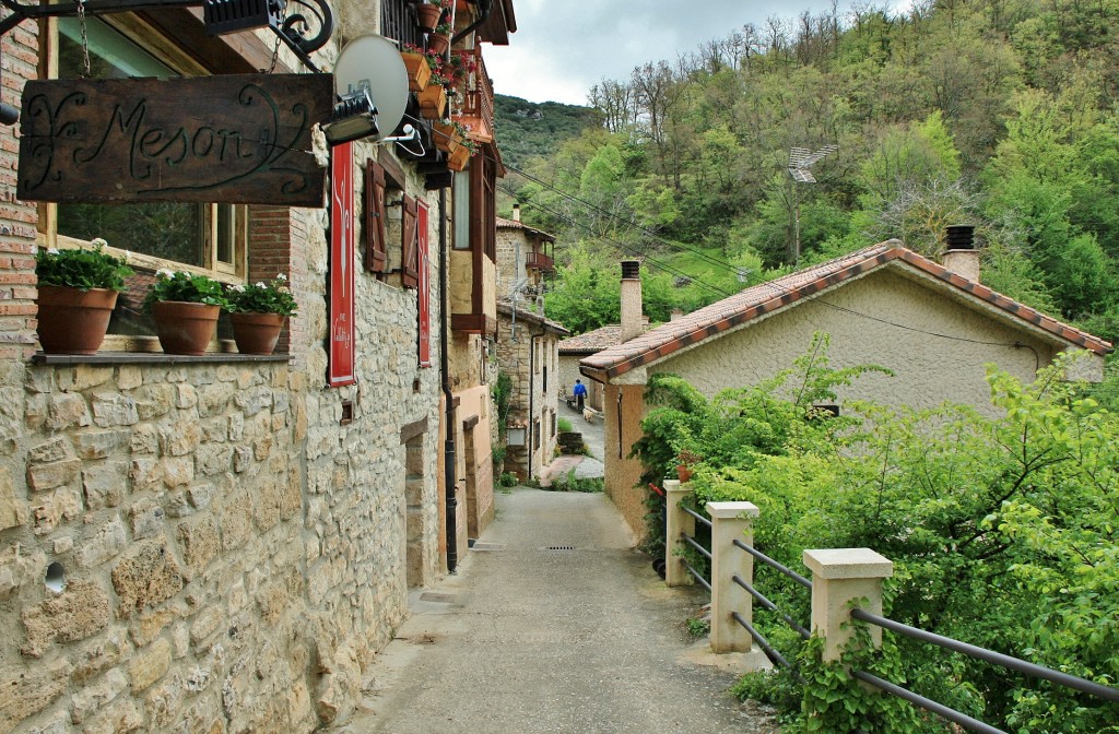 Foto: Vista del pueblo - Valdelateja (Burgos), España