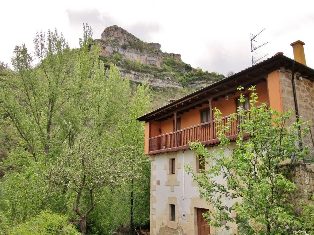 Foto: Vista del pueblo - Valdelateja (Burgos), España