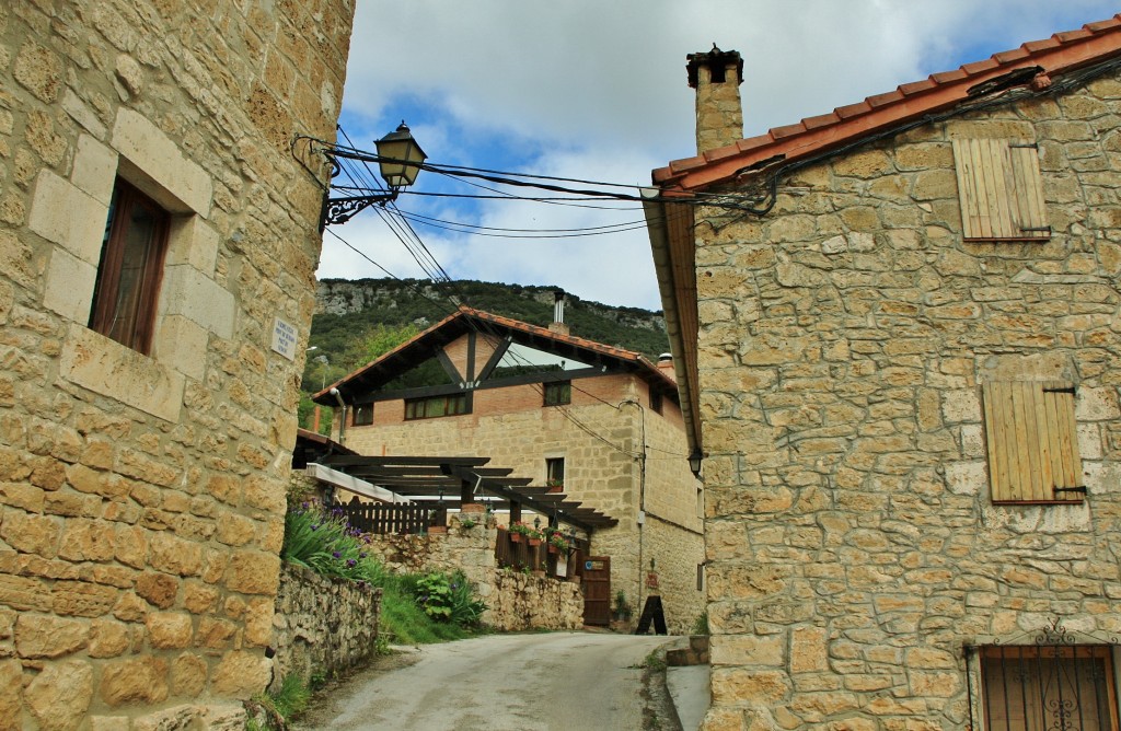 Foto: Vista del pueblo - Valdelateja (Burgos), España