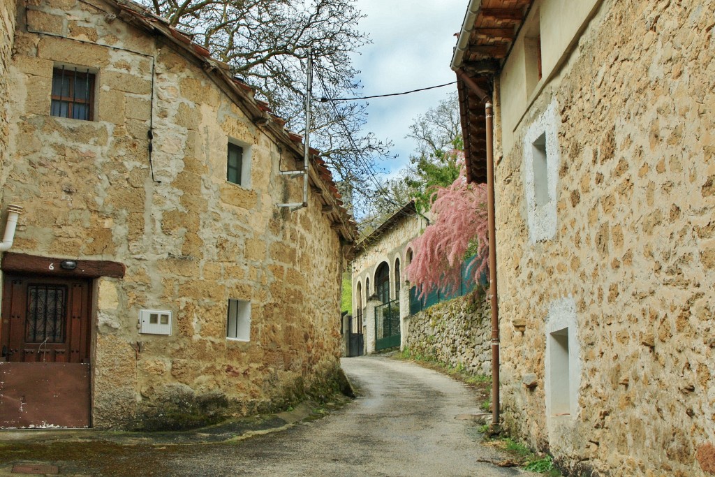 Foto: Vista del pueblo - Valdelateja (Burgos), España