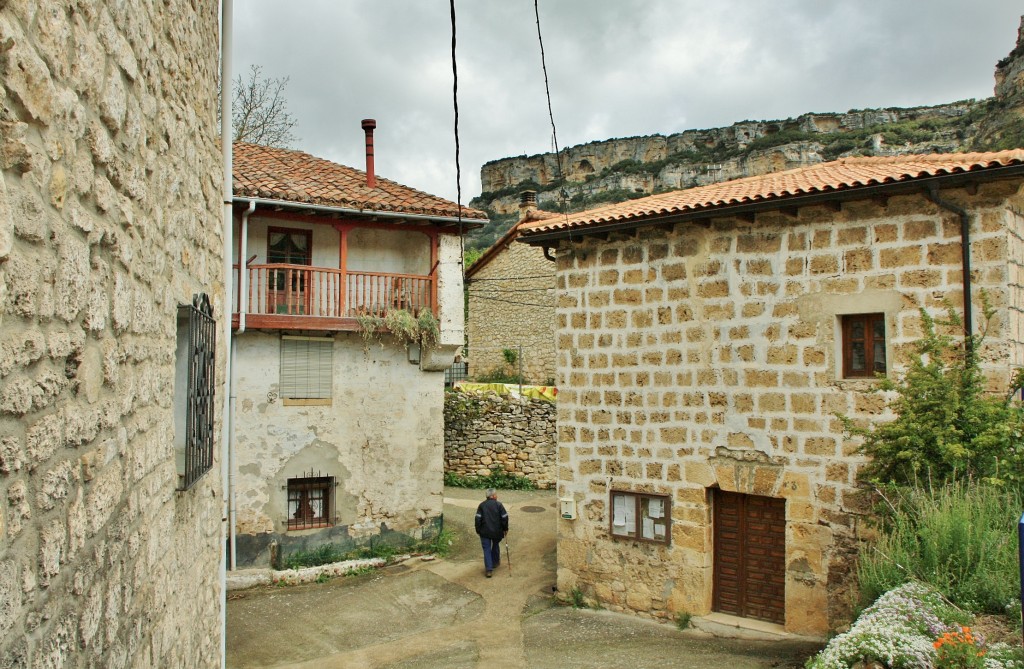 Foto: Vista del pueblo - Quintanilla Escalada (Burgos), España