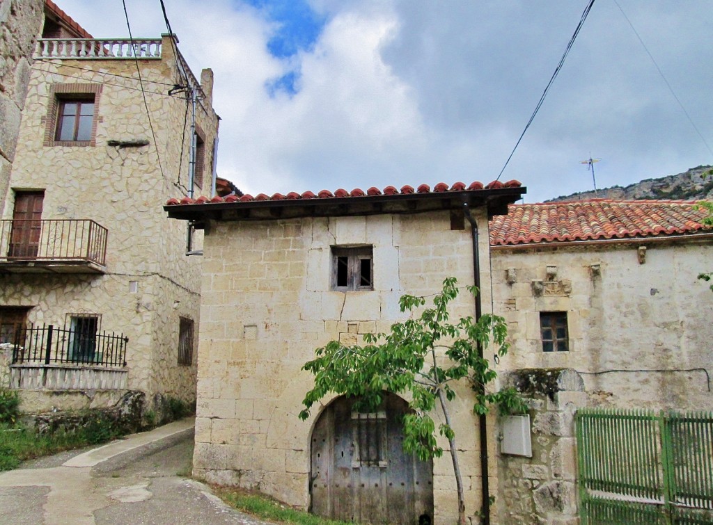 Foto: Vista del pueblo - Quintanilla Escalada (Burgos), España