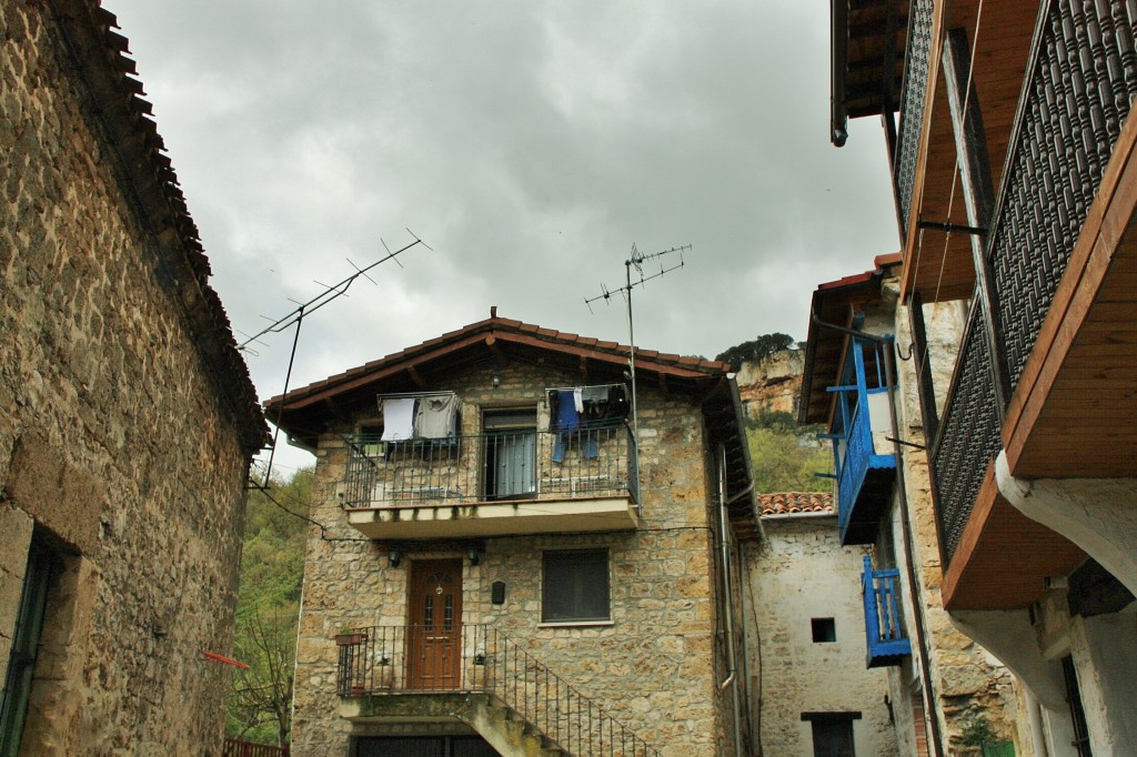 Foto: Vista del pueblo - Quintanilla Escalada (Burgos), España