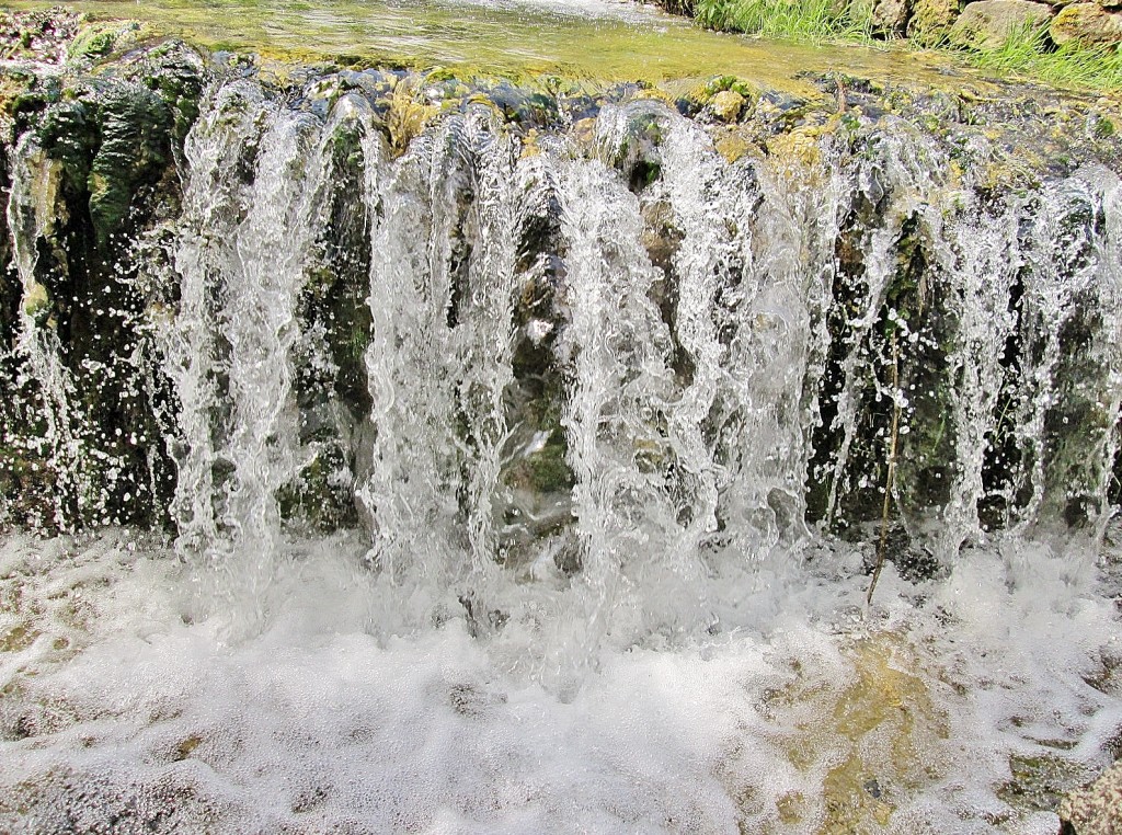 Foto: Cascada - Orbaneja del Castillo (Burgos), España