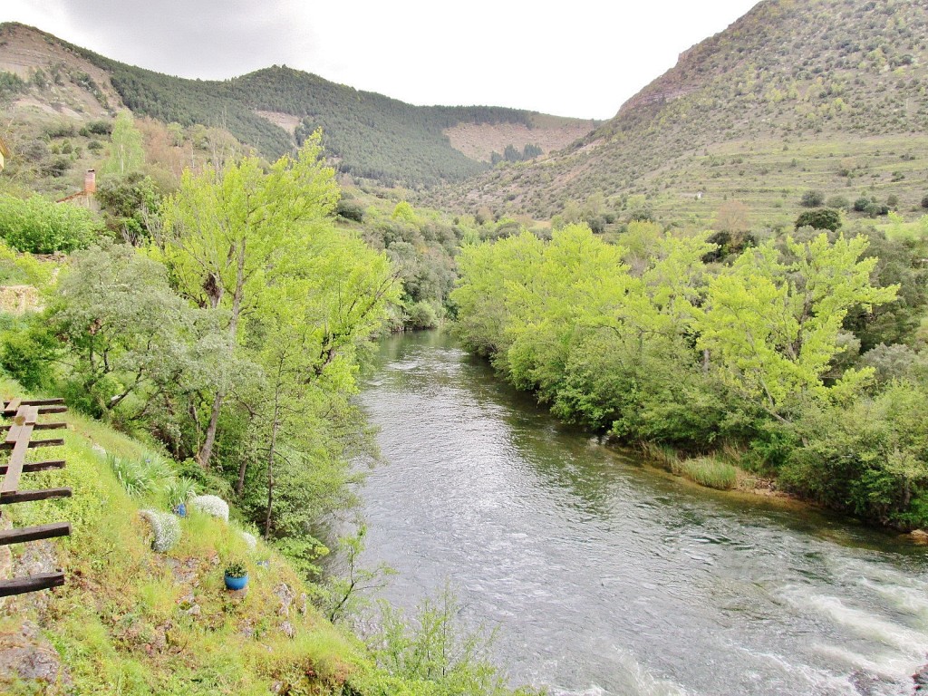 Foto: Rio Ebro - Pesquera de Ebro (Burgos), España