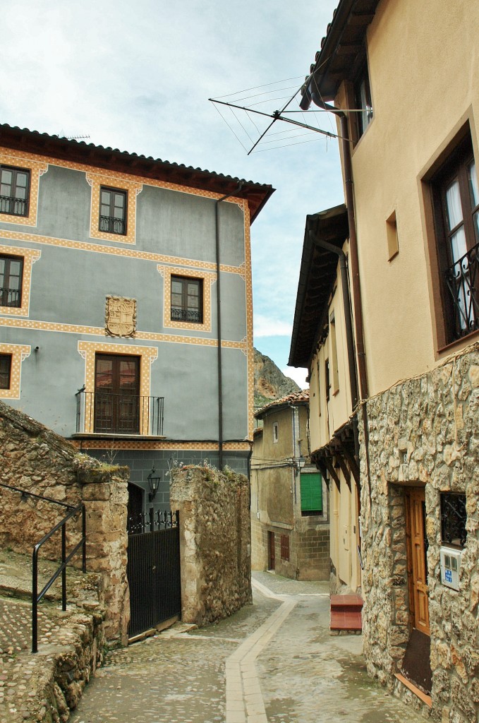 Foto: Centro histórico - Poza De La Sal (Burgos), España