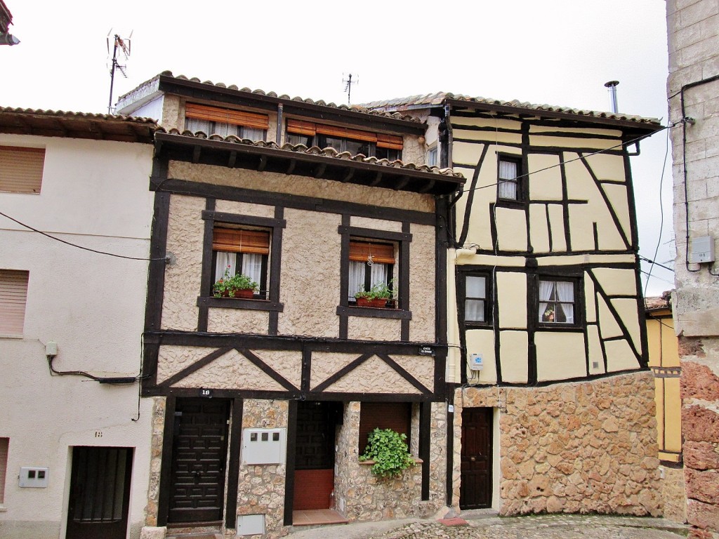 Foto: Centro histórico - Poza de la Sal (Burgos), España