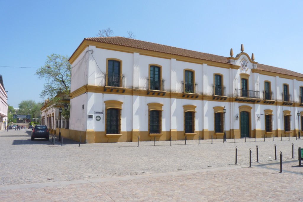 Foto: Edificación colonial - Luján (Buenos Aires), Argentina