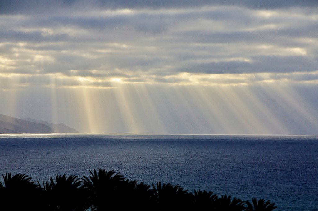 Foto: Rayos de sol - Corralejos (Fuerteventura) (Las Palmas), España