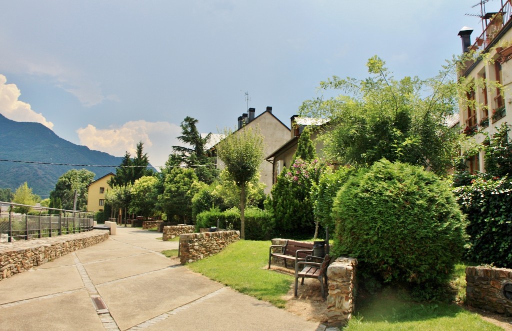 Foto: Vista del pueblo - Esterri d´Aneu (Lleida), España