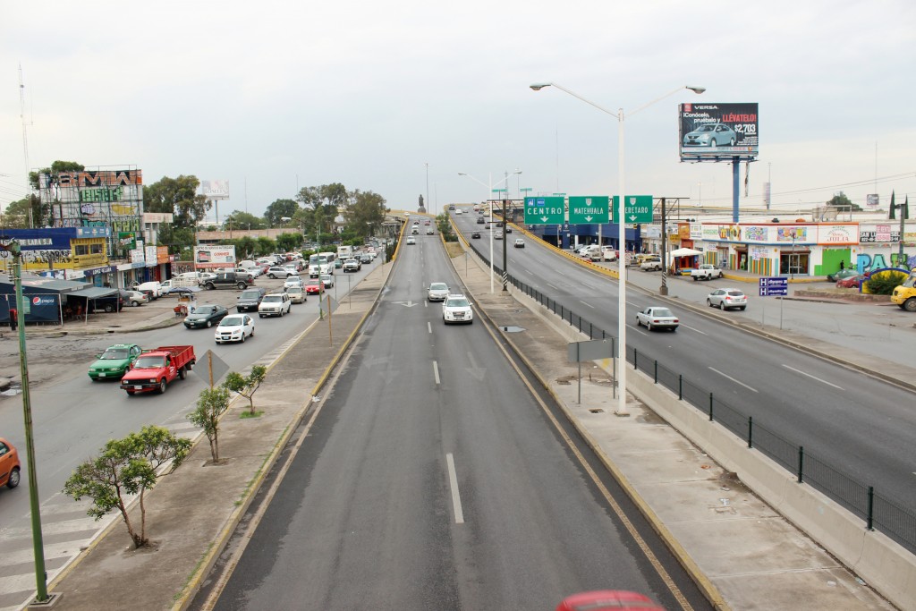 Foto: Av. Salvador  Nava - San Luis Potosi (San Luis Potosí), México