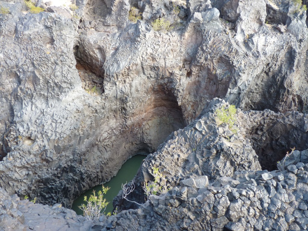 Foto: La Payunia. Río Grande. La Pasarela. - Malargüe (Mendoza), Argentina