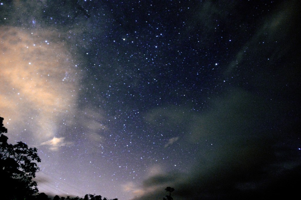 Foto: Luvia de meteoritos - Cinchona (Alajuela), Costa Rica