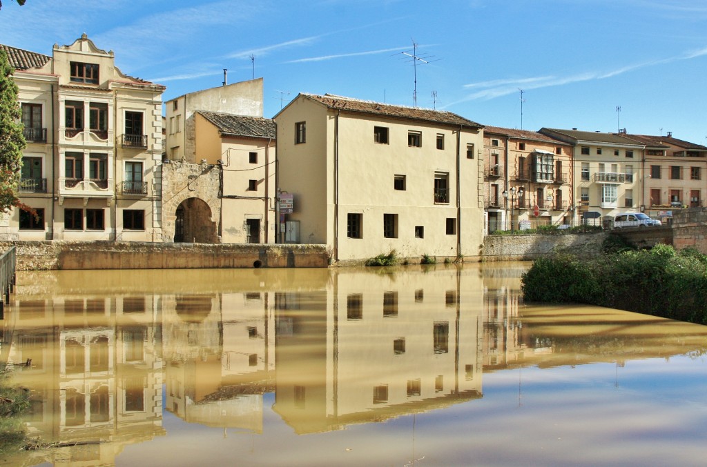 Foto: Canal - San Esteban de Gormaz (Soria), España