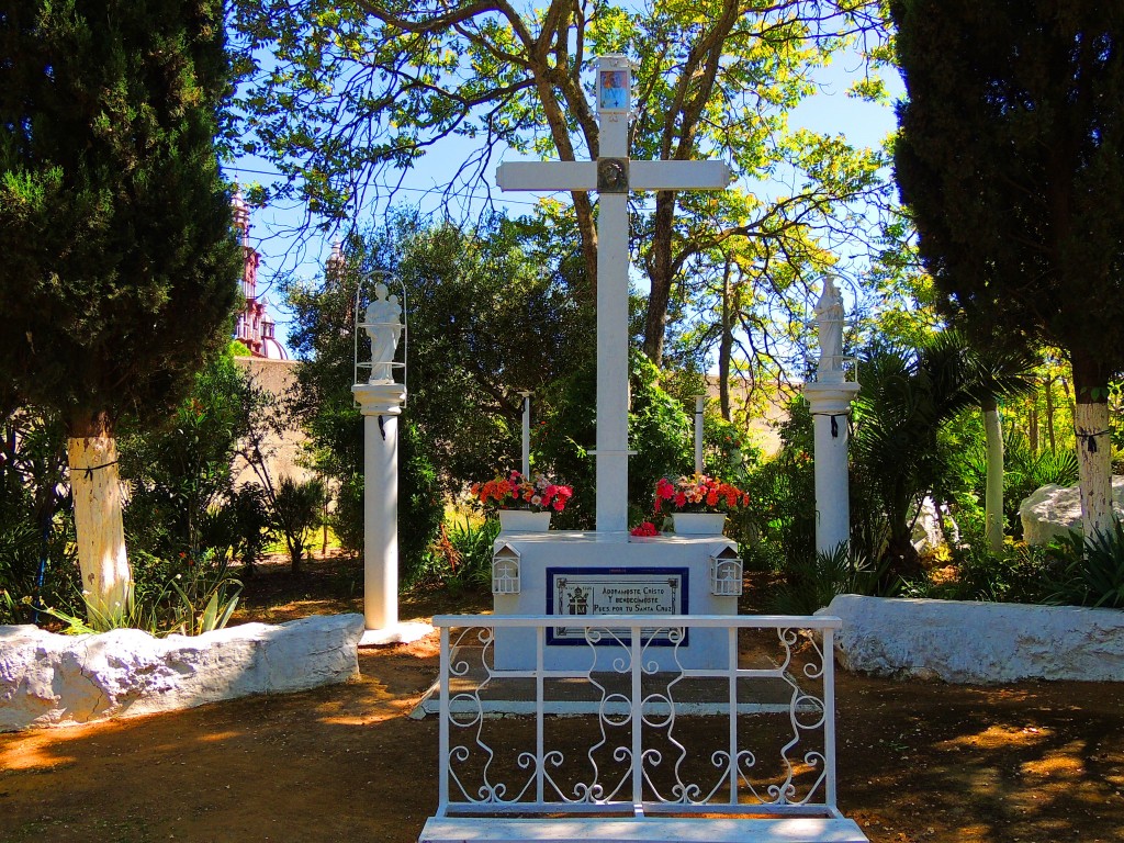 Foto: Cruz Blanca - El Palmar de Troya (Sevilla), España