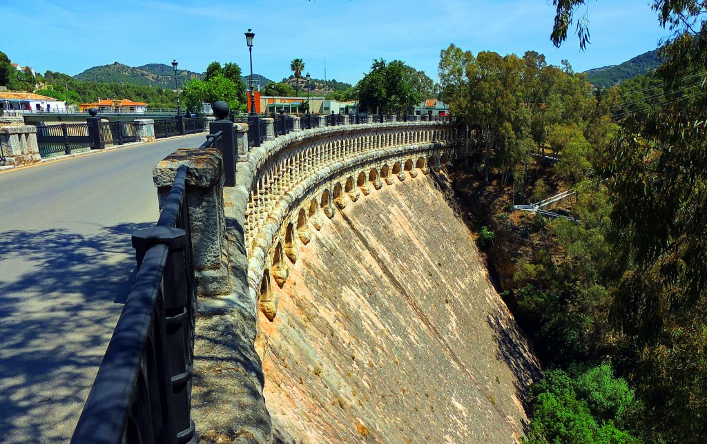 Foto: Coronación del embalse - Ardales (Málaga), España