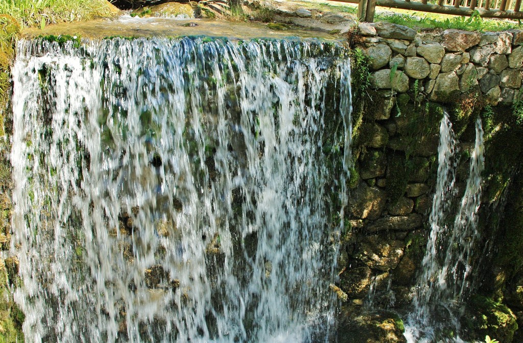 Foto: Nacimiento del rio Cardener - La Coma (Lleida), España