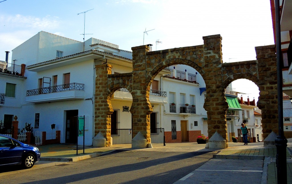 Foto: Arcos de Alozaina - Alozaina (Málaga), España