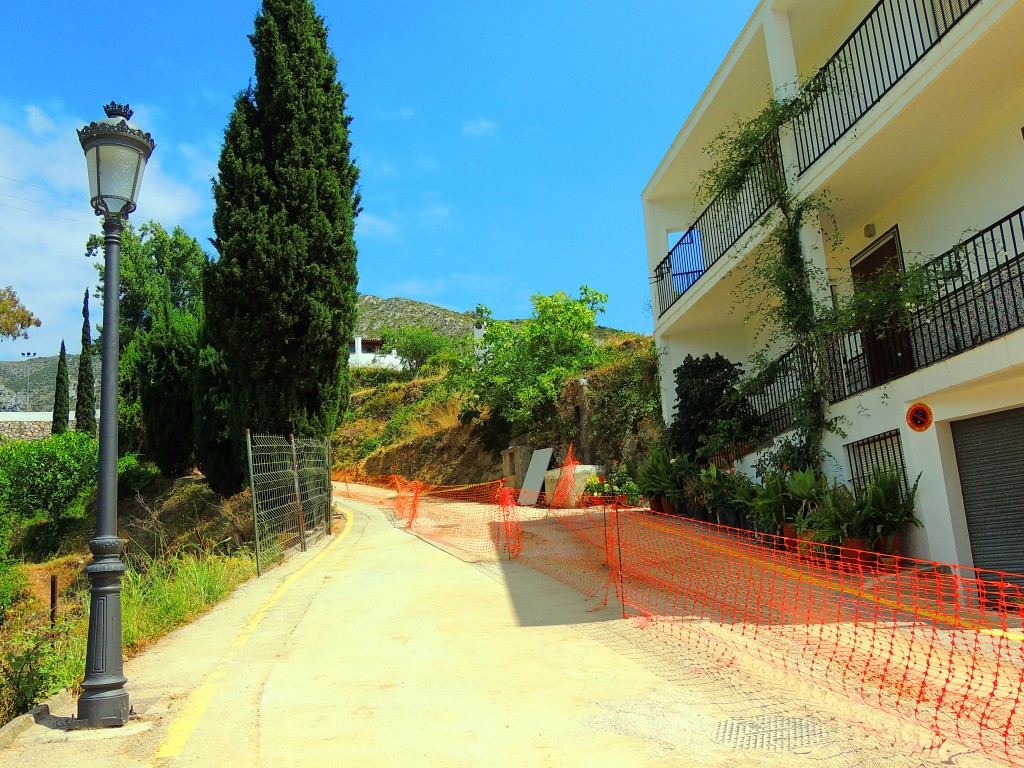 Foto: Subida a la Piscina - Istán (Málaga), España