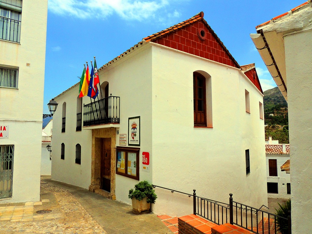 Foto: Oficinas Municipales - Istán (Málaga), España