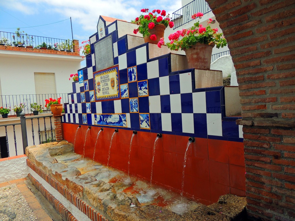 Foto: Fuente El Chorro - Istán (Málaga), España