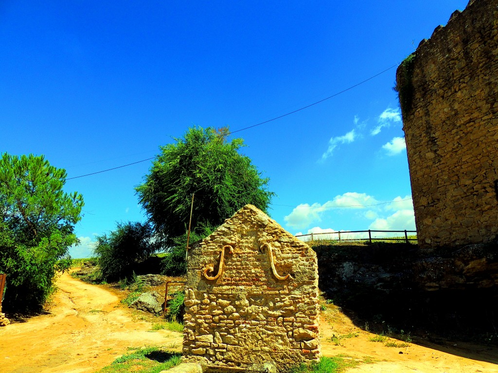 Foto: Castillo de las Aguzaderas - El Coronil (Sevilla), España