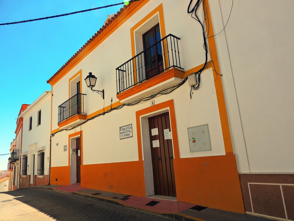 Foto: Biblioteca Municipal - Villanueva de los Castillejos (Huelva), España