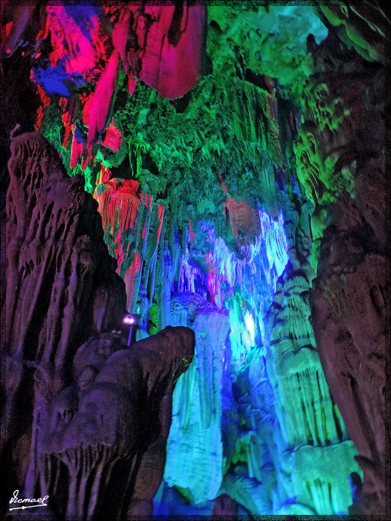 Foto: 140610-027 GUILIN CUEVA DE FLAUTA DE CAÑA - Guilin (Guangxi), China