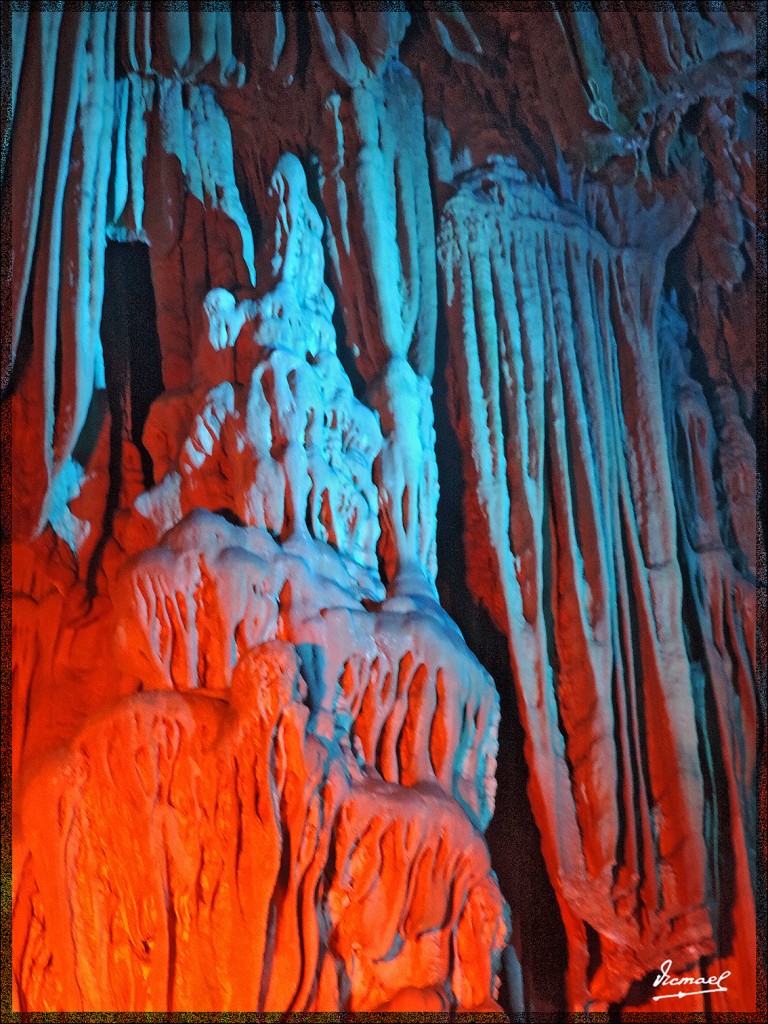 Foto: 140610-033 GUILIN CUEVA DE FLAUTA DE CAÑA - Guilin (Guangxi), China