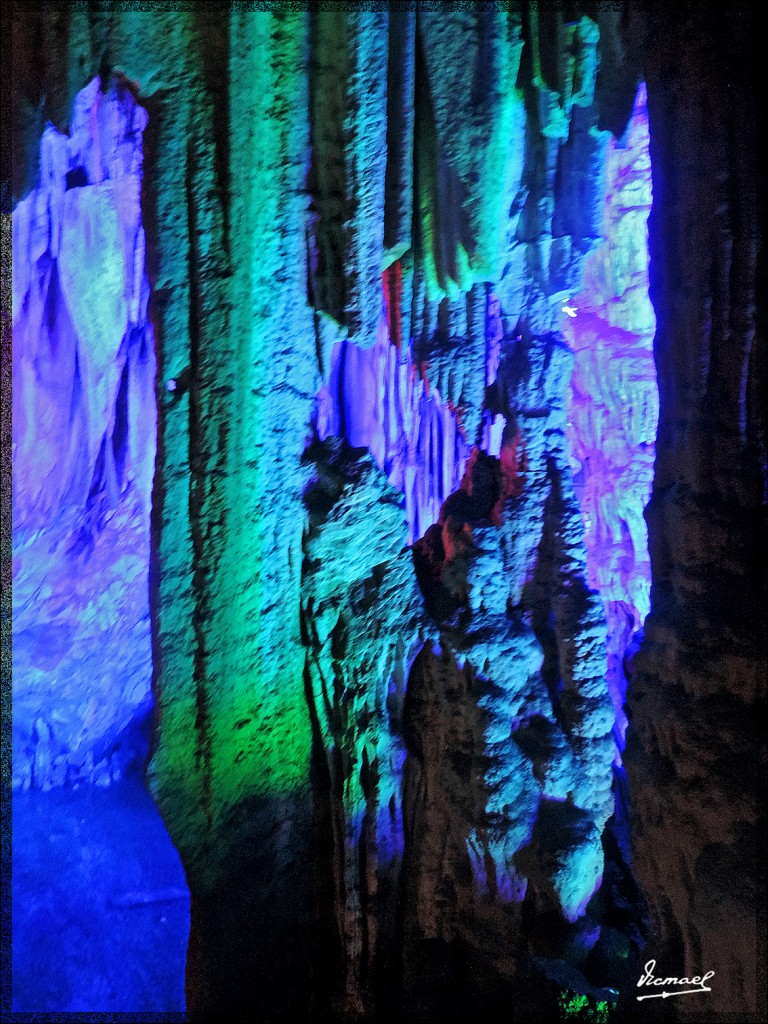 Foto: 140610-082 GUILIN CUEVA DE FLAUTA DE CAÑA - Guilin (Guangxi), China