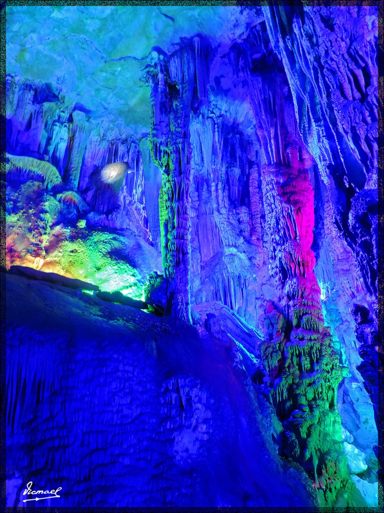 Foto: 140610-085 GUILIN CUEVA DE FLAUTA DE CAÑA - Guilin (Guangxi), China