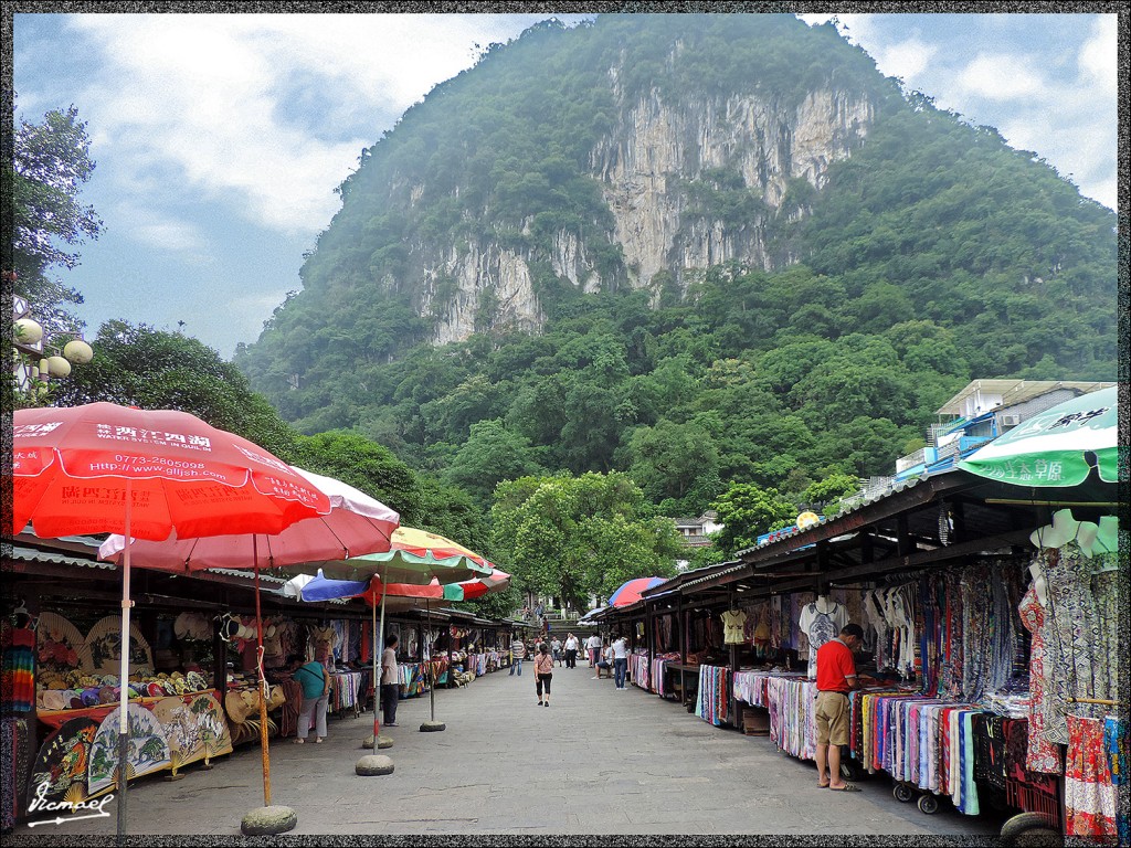 Foto: 140611-179 YANGSHUO - Yangshuo (Guangxi), China