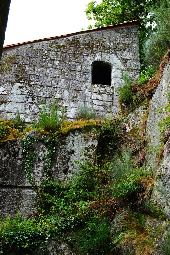 Foto de Monasterio San Pedro De Las Rocas (Ourense), España