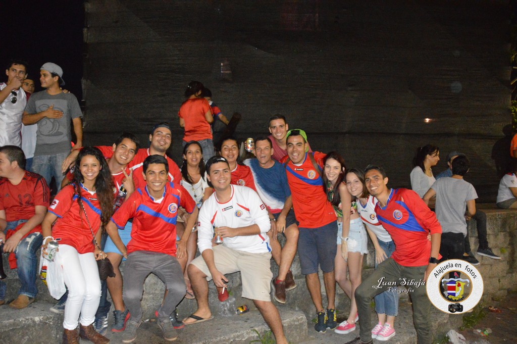 Foto: COSTA RICA  PASA A CUARTOS DE FINAL EN EL MUNDIAL 2014 - Alajuela, Costa Rica