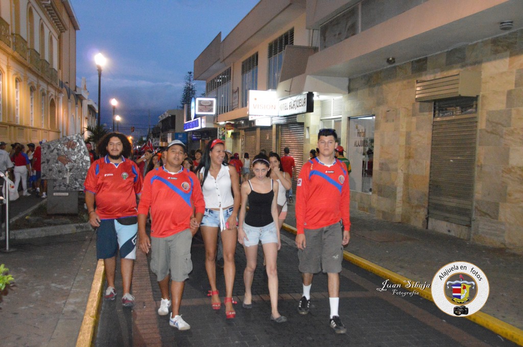 Foto: COSTA RICA PASA A CUARTOS DE FINAL EN EL MUNDIAL 2014 - Alajuela, Costa Rica