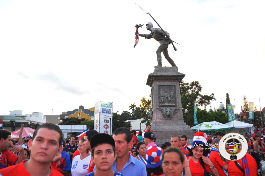 Foto: COSTA RICA PASA A CUARTOS DE FINAL EN EL MUNDIAL 2014 - Alajuela, Costa Rica