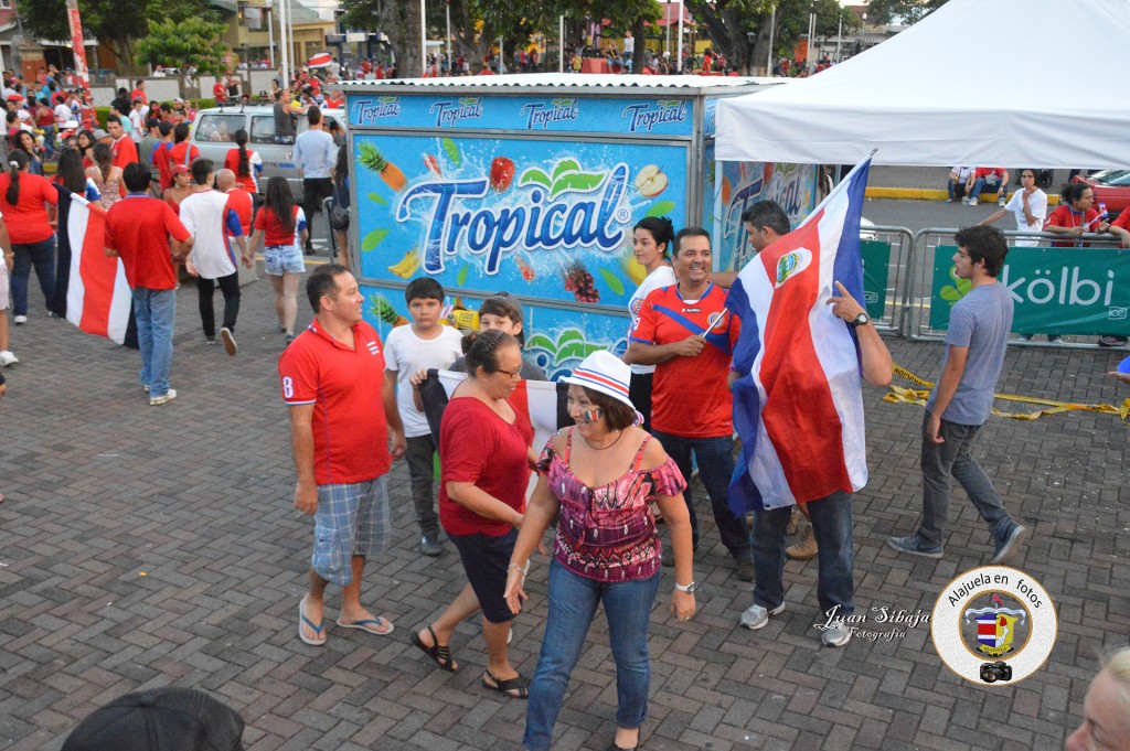 Foto: COSTA RICA PASA A CUARTOS DE FINAL EN EL MUNDIAL 2014 - Alajuela, Costa Rica