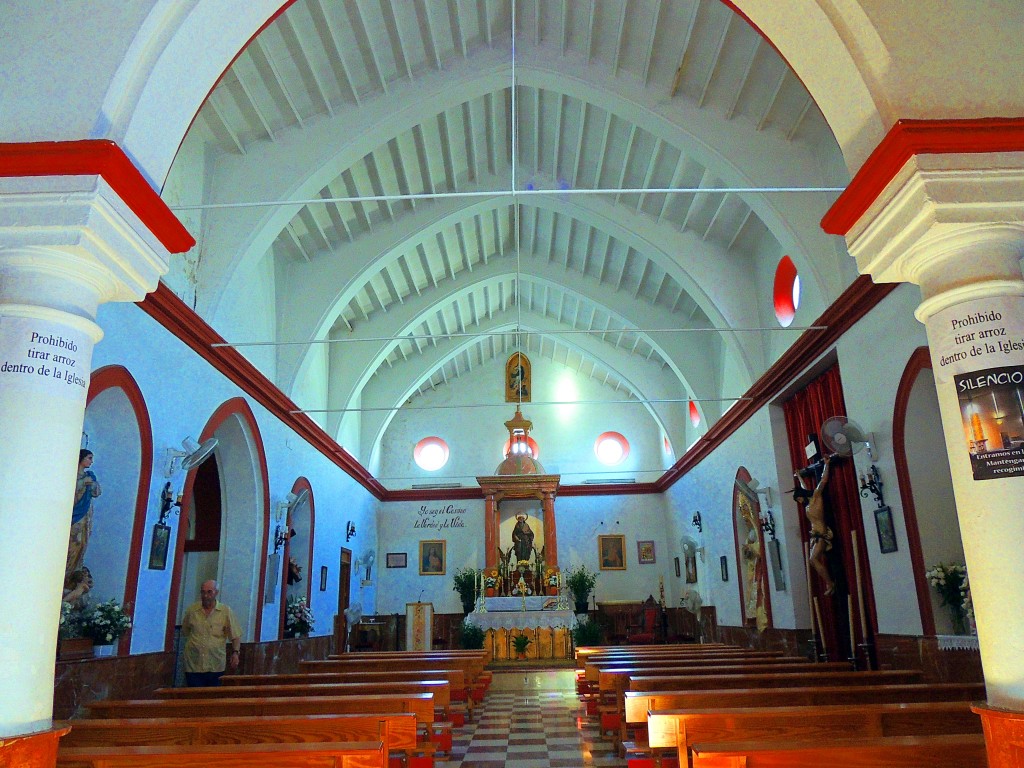 Foto: Interior Iglesia San Pedro - Coripe (Sevilla), España