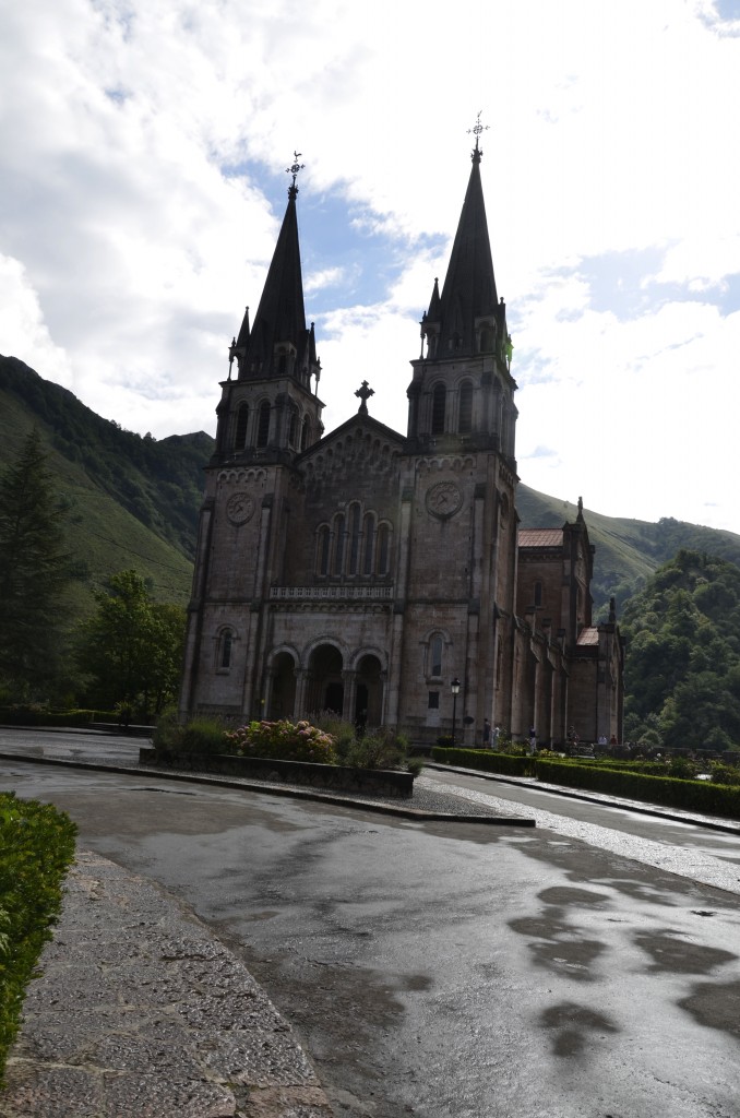 Foto de Santuario De Covadonga (Asturias), España