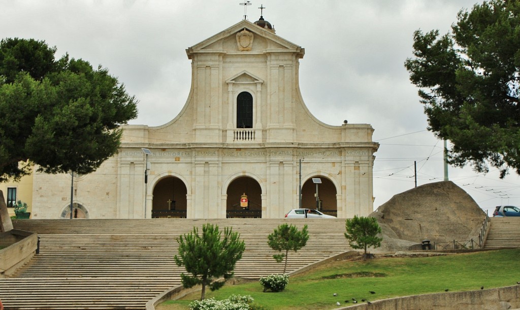 Foto: Nuestra Señora di Bonaria - Cagliari (Sardinia), Italia