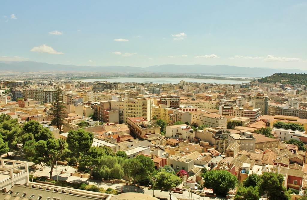 Foto: Vista de la ciudad - Cagliari (Sardinia), Italia