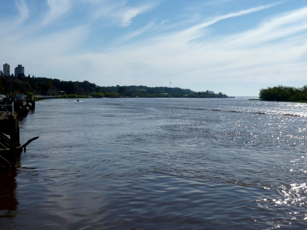 Foto: Río Paraná - Paraná (Entre Ríos), Argentina