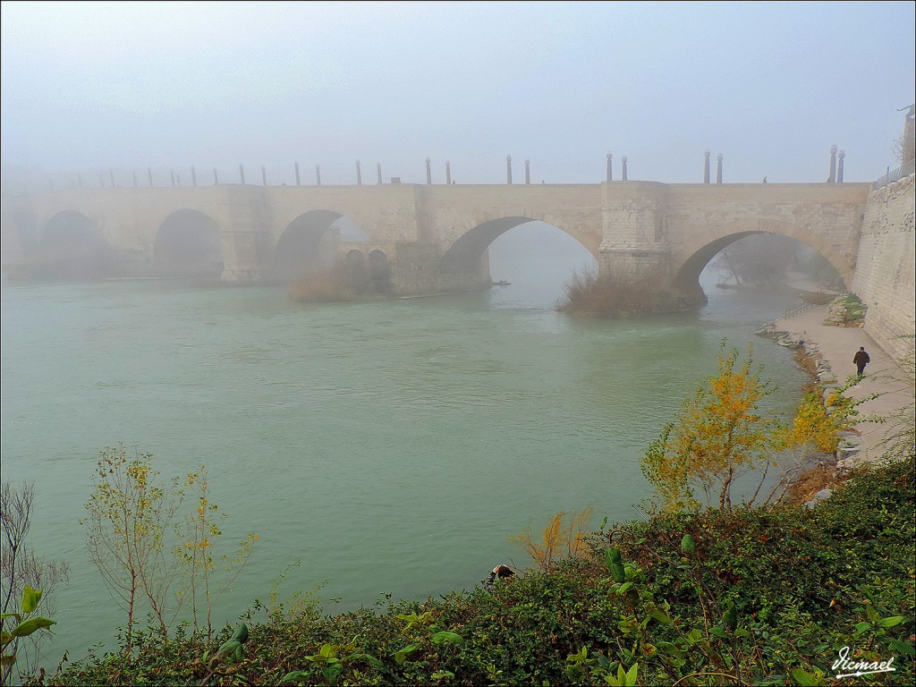 Foto: 150115-22 NIEBLA ZARAGOZANA - Zaragoza (Aragón), España