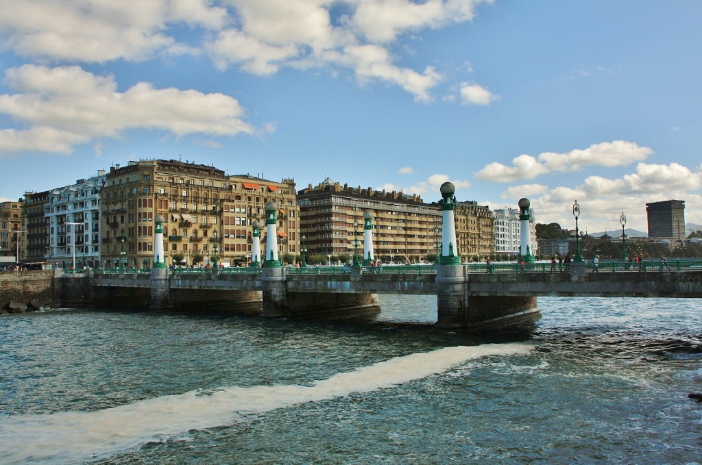 Foto: Rio Urumea - San Sebastián (Donostia) (Gipuzkoa), España