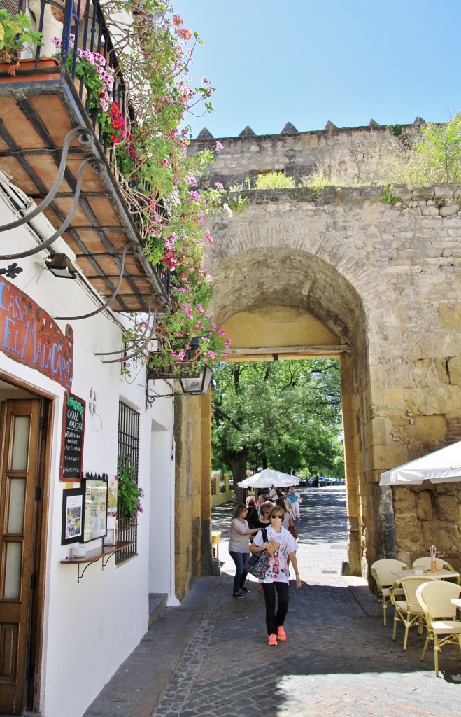 Foto: Puerta de la muralla - Córdoba (Andalucía), España