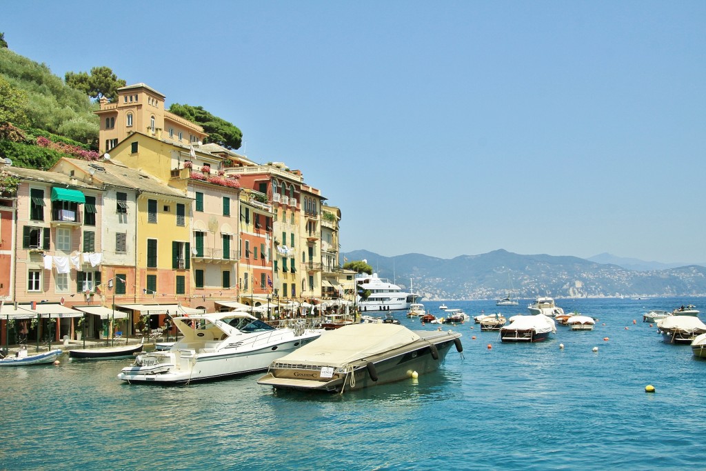 Foto: Vista del pueblo - Portofino (Liguria), Italia