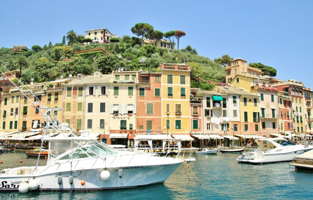 Foto: Vista del pueblo - Portofino (Liguria), Italia