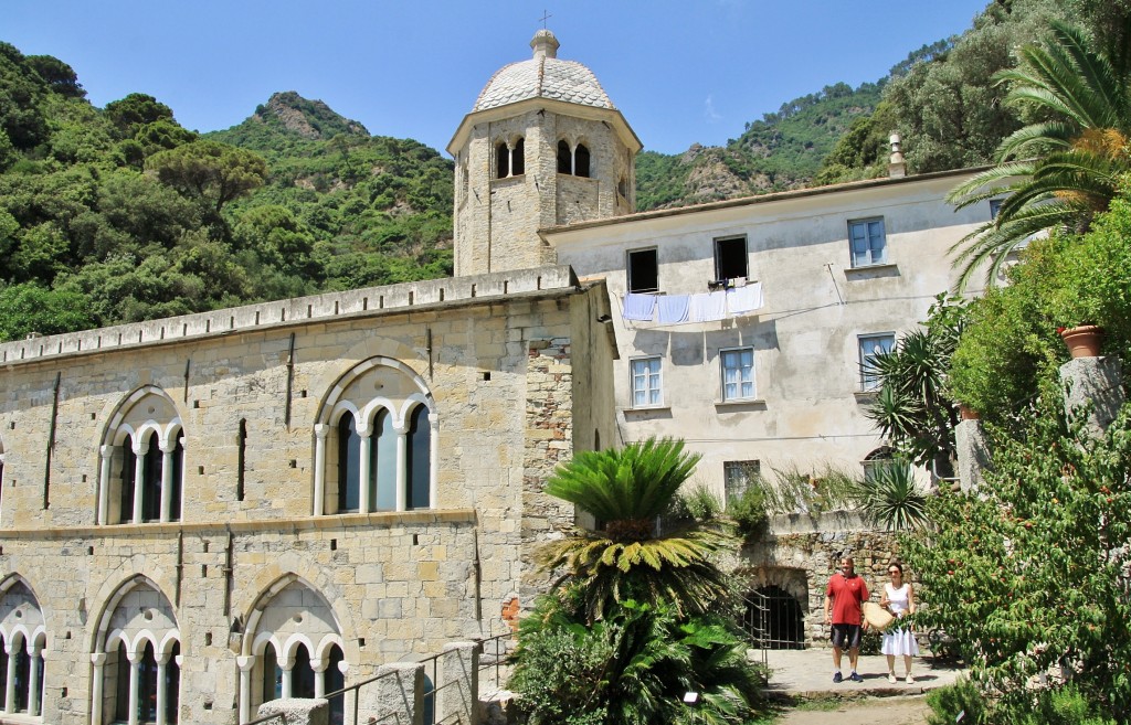 Foto: Abadía de San Fructuoso - Camogli (Liguria), Italia